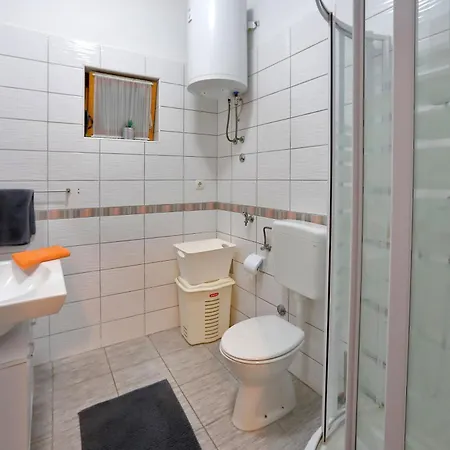 Apartman Zara & Duje Bibinje
