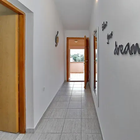 Apartman Zara & Duje