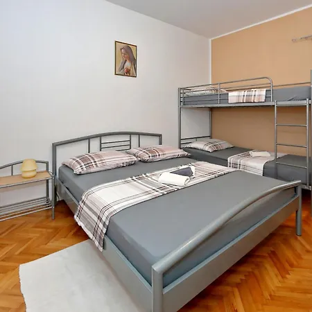 Apartman Zara & Duje