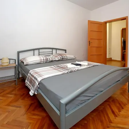Zara & Duje Apartman *