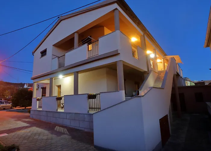 Zara & Duje Apartman *